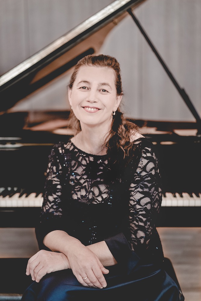 Bild: Starpianistin Lilya Zilberstein spielt für den KONS-Flügel